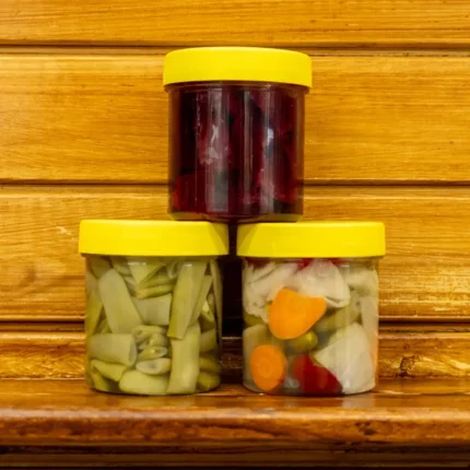 Karışık turşu, pancar turşusu, fasulye turşusu